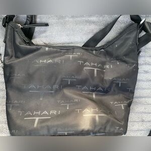 Tahari shoulder strap black purse like new
